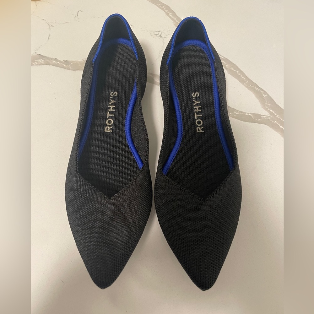 Rothy's black pointed toe flat